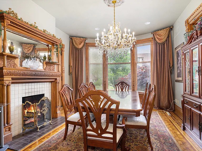 dining room